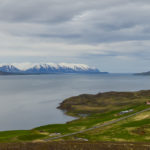 Eyjafjörður nära Akureyri i mitten av juli.